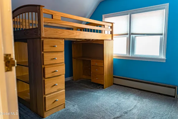 $300,000 | 2983 Nancy Lane, Guilderland, NY 12303