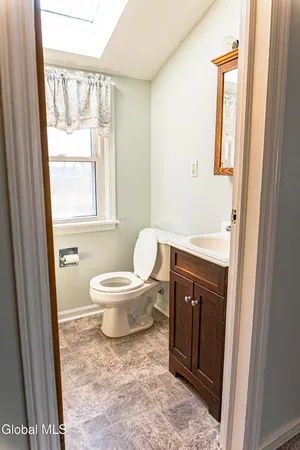 $300,000 | 2983 Nancy Lane, Guilderland, NY 12303