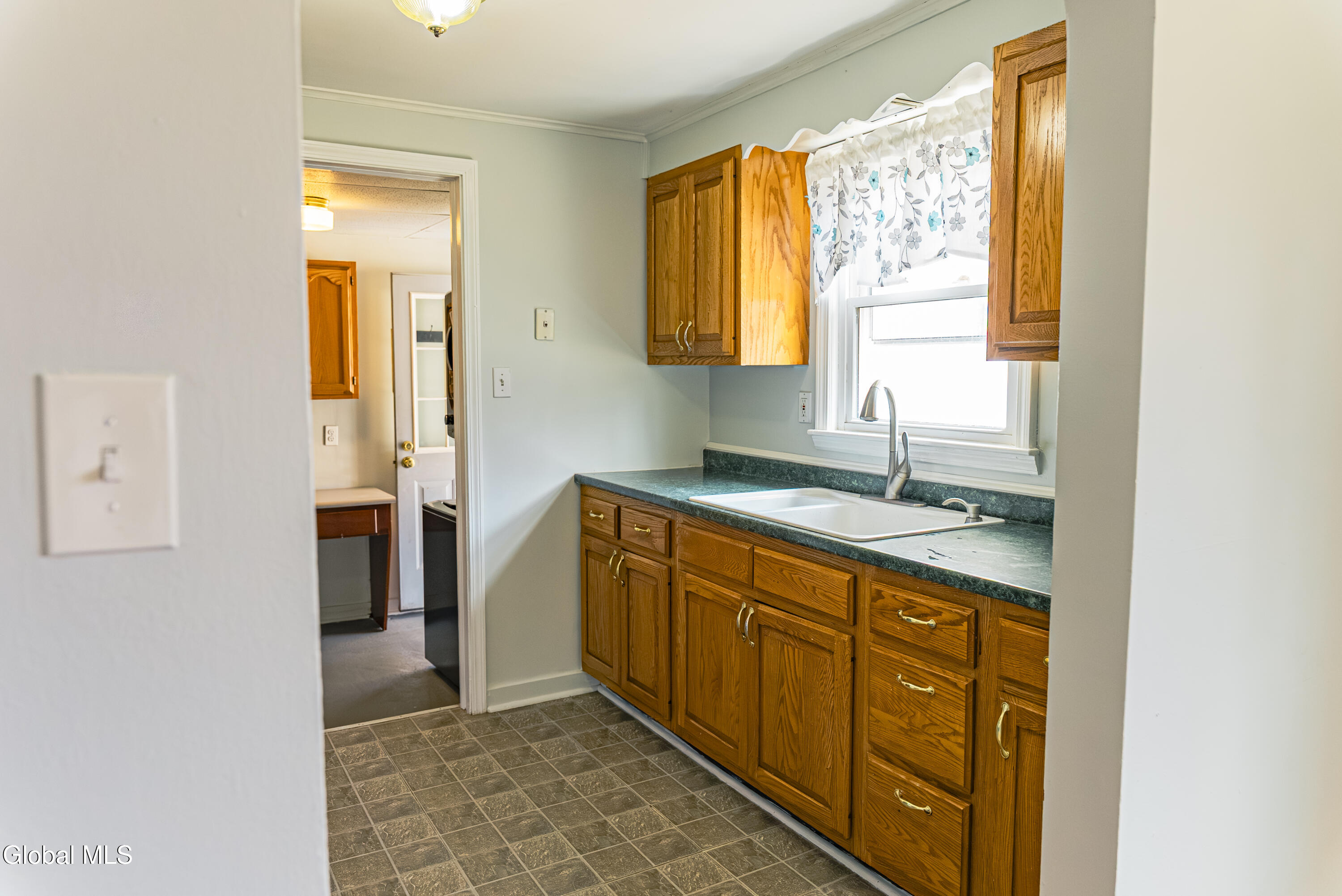 2983 Nancy Lane Guilderland, NY 12303 - Photo 32 of 52 Nancy Lane-37