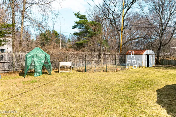 $300,000 | 2983 Nancy Lane, Guilderland, NY 12303