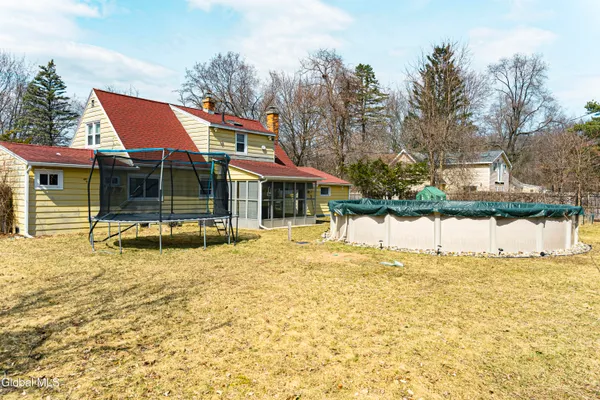 $300,000 | 2983 Nancy Lane, Guilderland, NY 12303