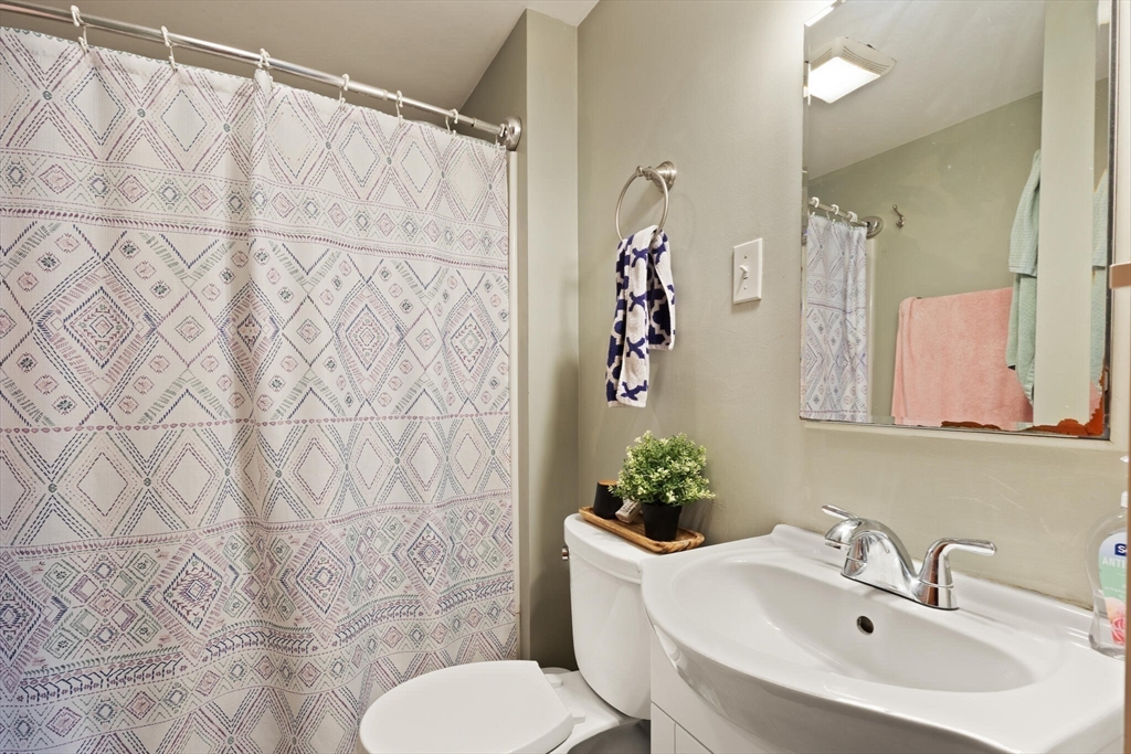 82 Brickel Road Stoughton, MA 02072 - Photo 11 of 30 Gallery Image 11
