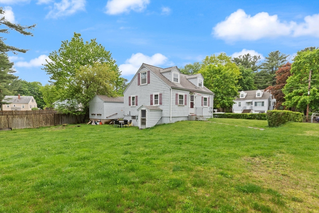 82 Brickel Road Stoughton, MA 02072 - Photo 3 of 30 Gallery Image 3
