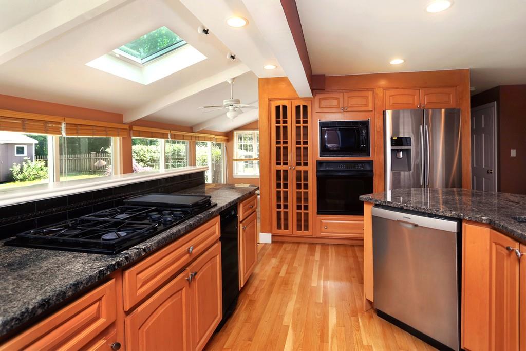 14 Trask Road Boxford, MA 01921 - Photo 7 of 39