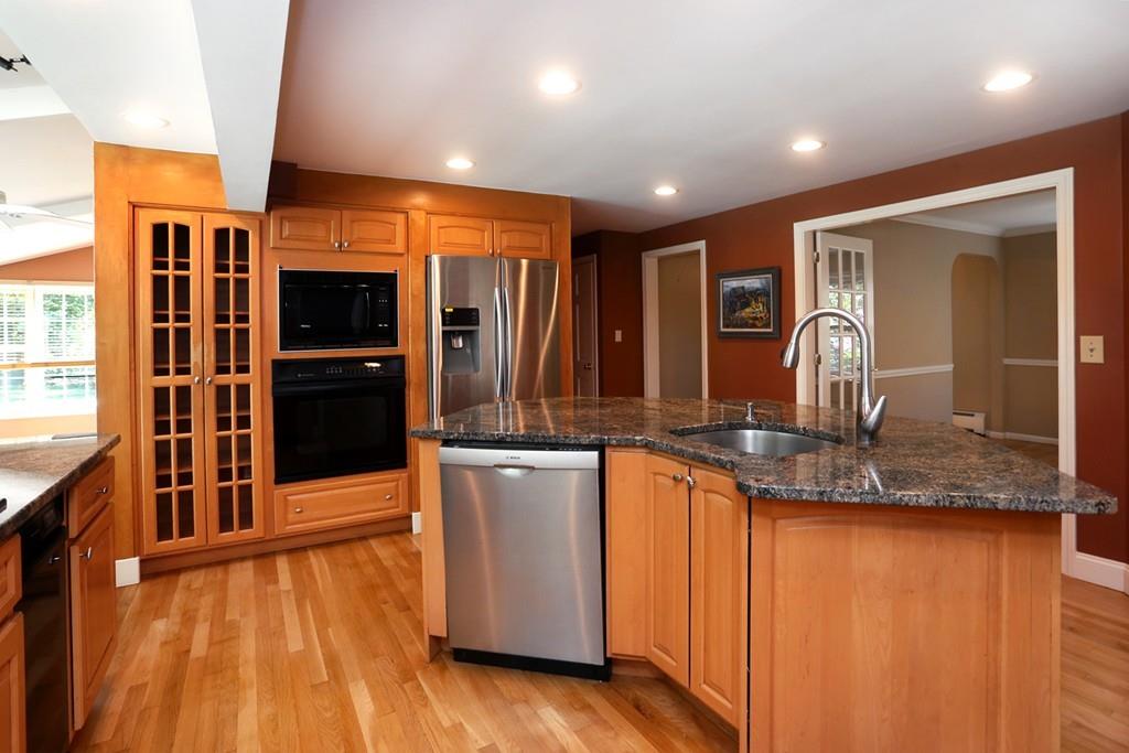 14 Trask Road Boxford, MA 01921 - Photo 8 of 39