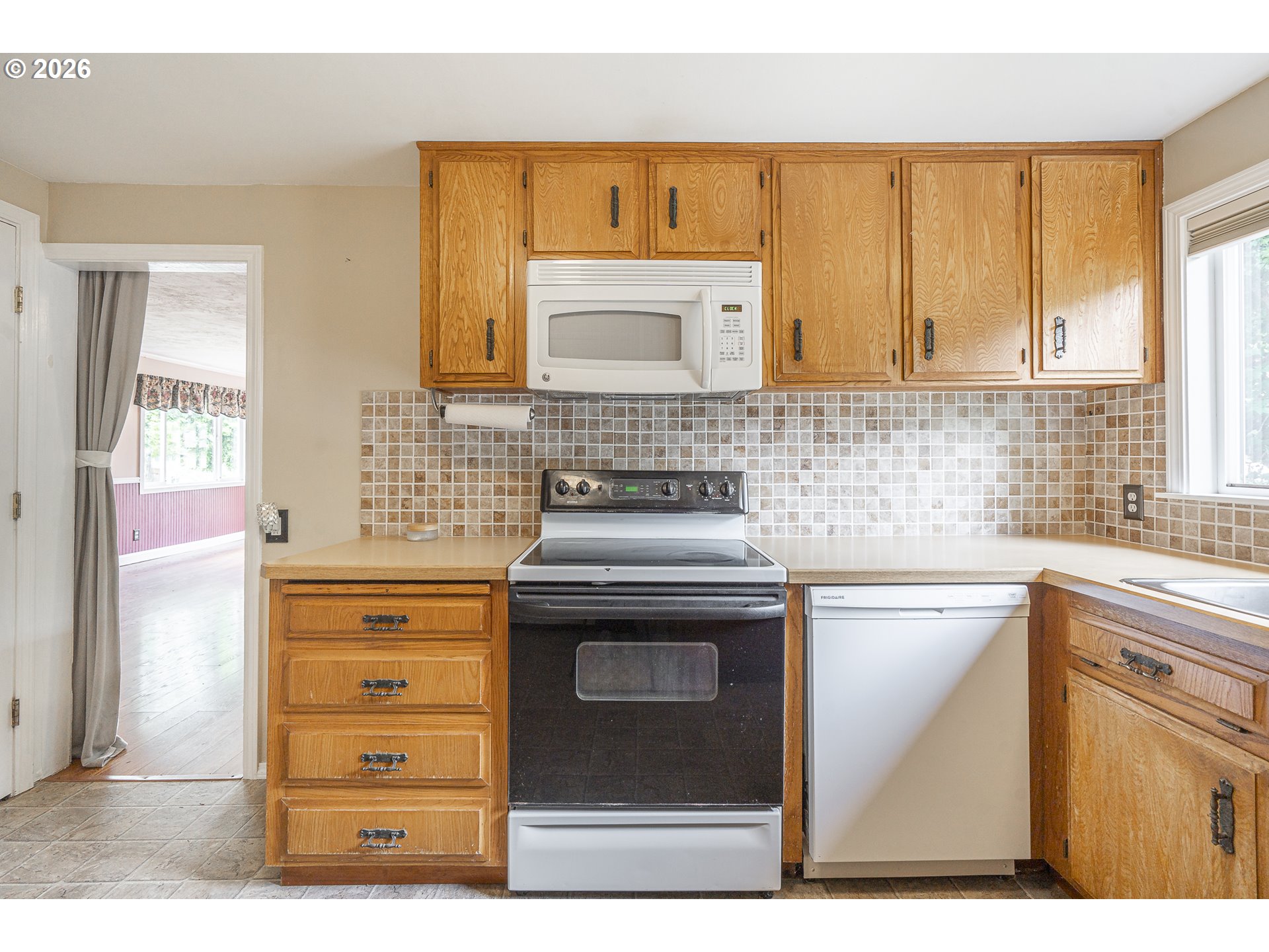 4925 Northeast 49th Street Neotsu, OR 97364 - Photo 5 of 35