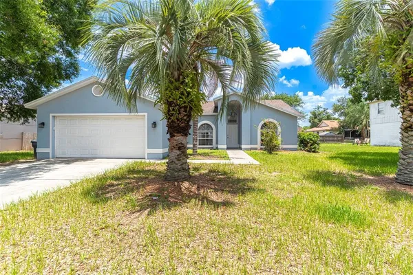 $2,400 | 5126 Martinique Drive, Lakeland, FL 33812