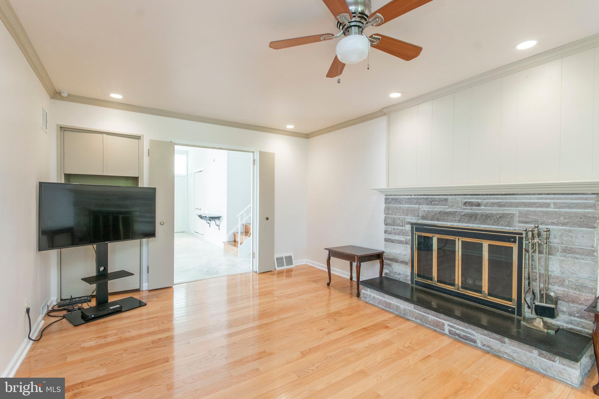 204 Parkview Road Cheltenham, PA 19012 - Photo 11 of 30 Gallery Image 11