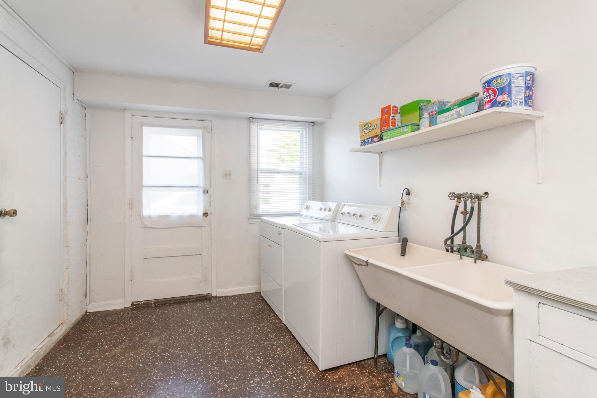 204 Parkview Road Cheltenham, PA 19012 - Photo 27 of 30 Gallery Image 27