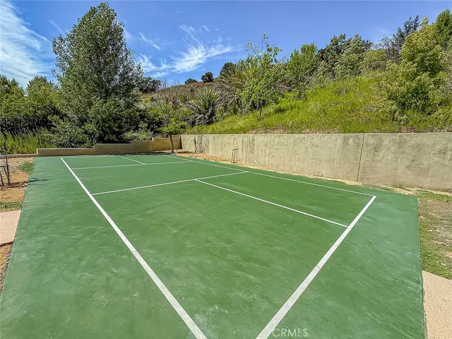 a view of a tennis court