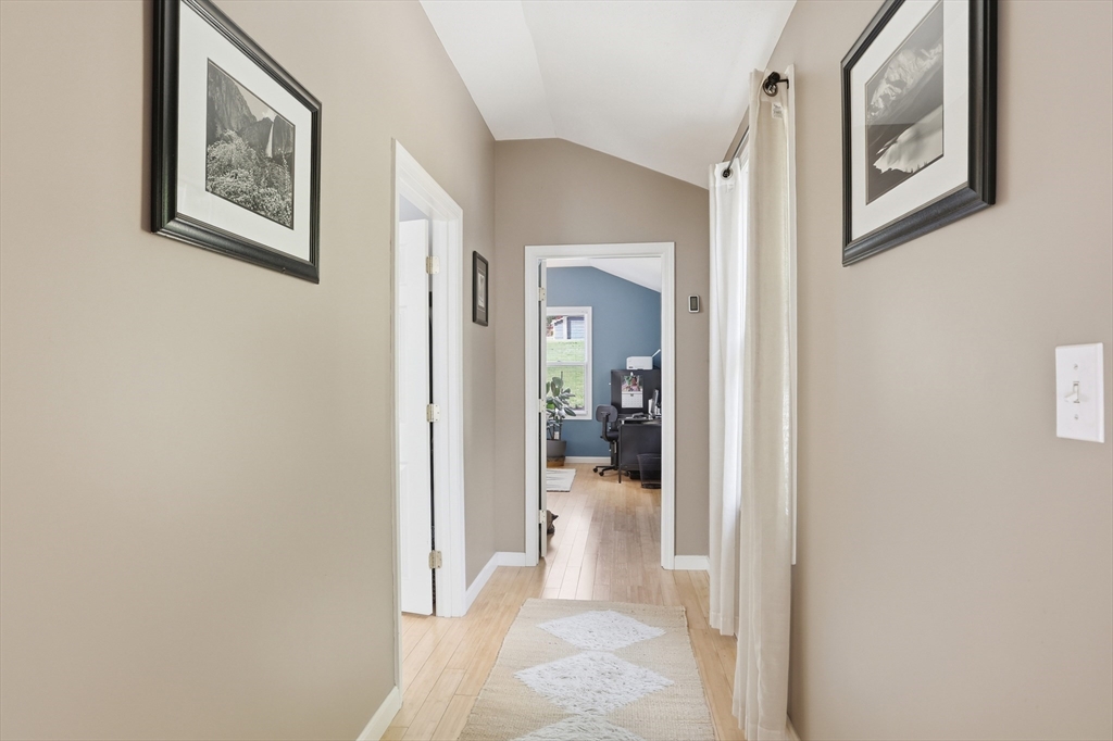 11 Mt Paul Road Tyngsborough, MA 01879 - Photo 24 of 42