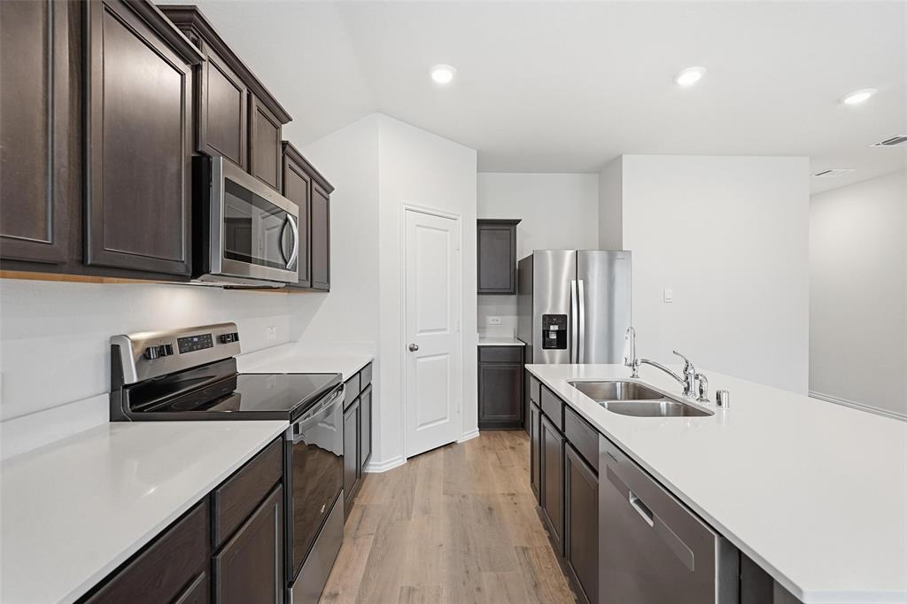 6519 Diver Street Princeton, TX 75407 - Photo 14 of 39