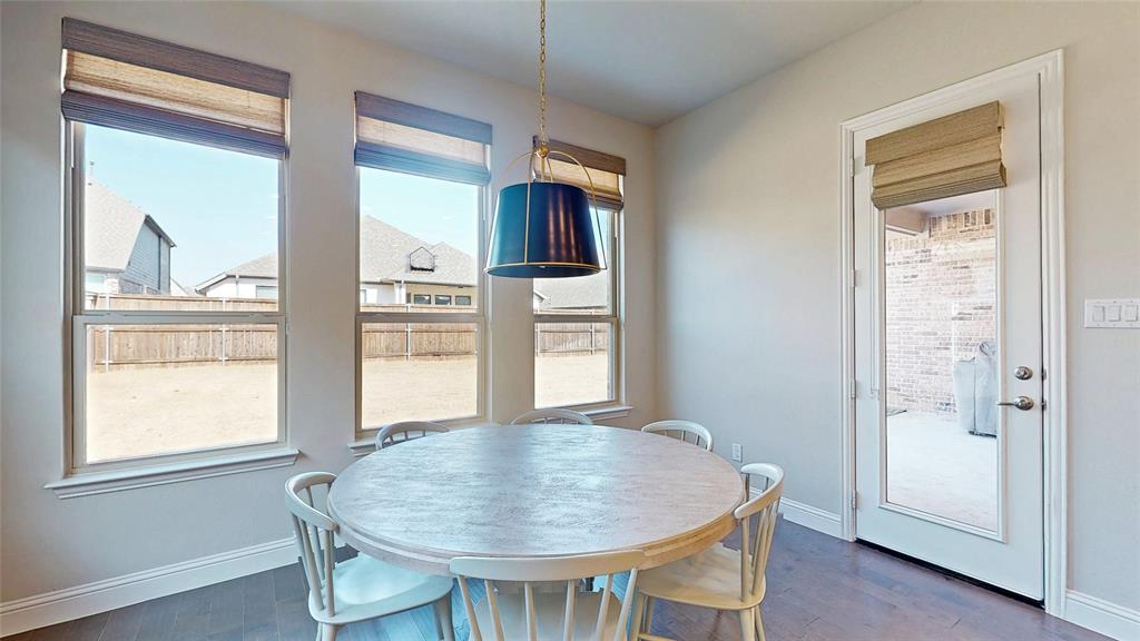 817 Fallbrook Avenue Denton, TX 76210 - Photo 13 of 40