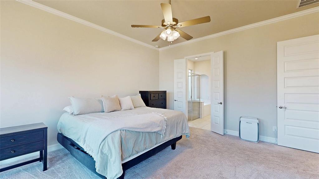 817 Fallbrook Avenue Denton, TX 76210 - Photo 17 of 40