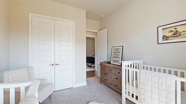 $560,000 | 817 Fallbrook Avenue, Denton, TX 76210