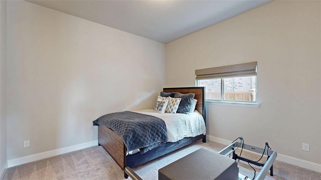 817 Fallbrook Avenue Denton, TX 76210 - Photo 32 of 40