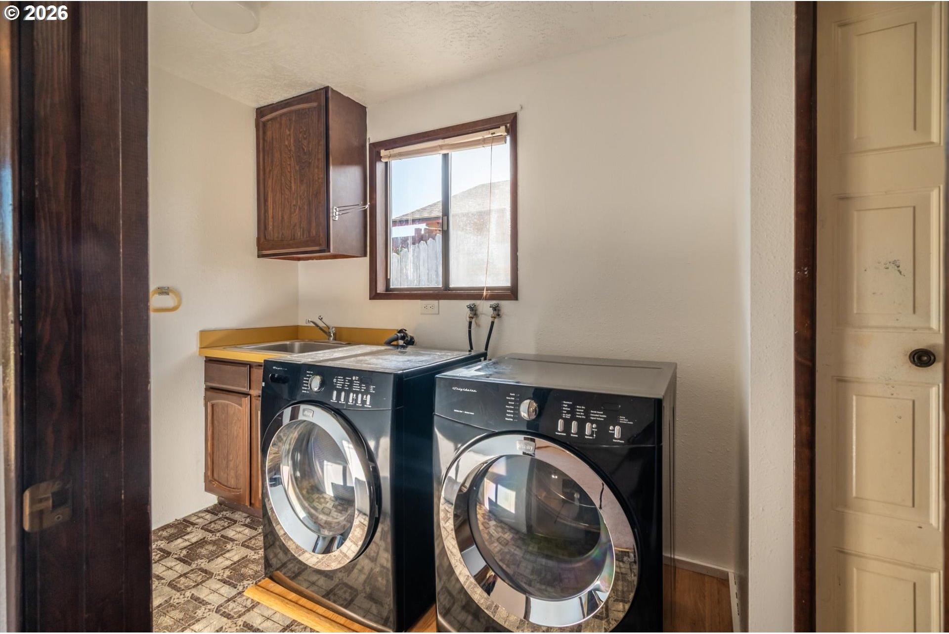 445 Camellia Court Reedsport, OR 97467 - Photo 23 of 44 Gallery Image 23