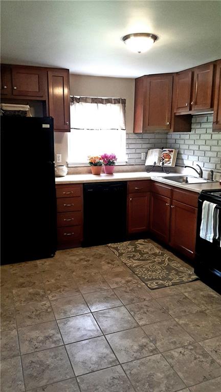 421 Agnew Road Jeannette, PA 15644 - Photo 12 of 17 Gallery Image 12