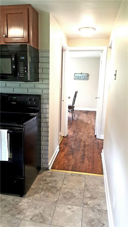 421 Agnew Road Jeannette, PA 15644 - Photo 14 of 17 Gallery Image 14