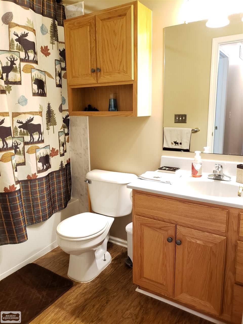 5715 Miller Road Capac, MI 48014 - Photo 14 of 18 31381403-13.JPG