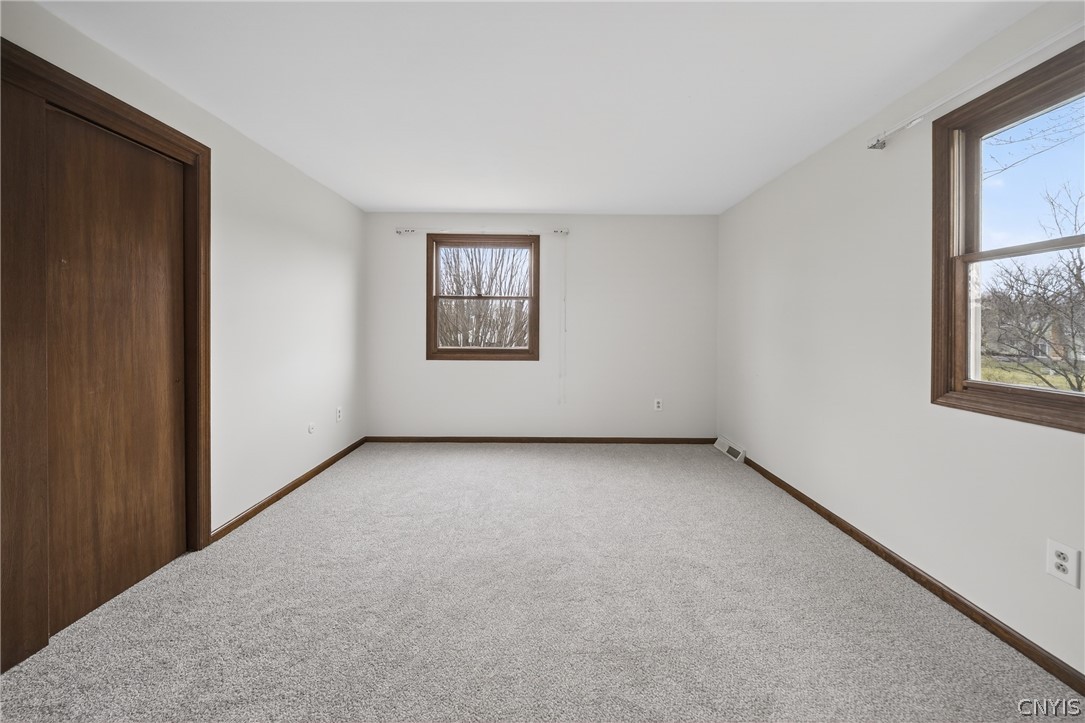 7853 Vernon Road South Cicero, NY 13039 - Photo 33 of 50