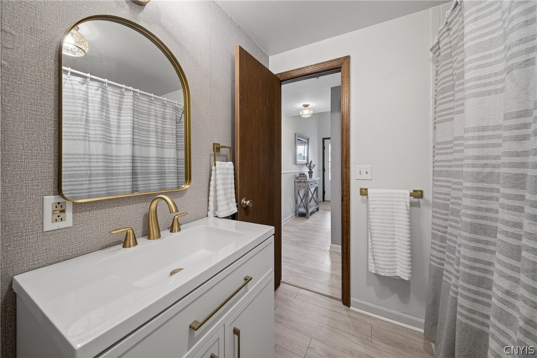 7853 Vernon Road South Cicero, NY 13039 - Photo 9 of 50