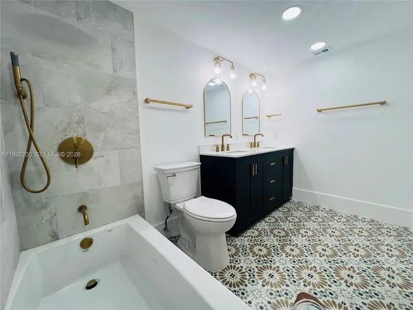 $2,200 | 2402 Antigua Circle, Unit H1, Coconut Creek, FL 33066