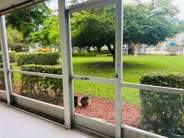 $2,200 | 2402 Antigua Circle, Unit H1, Coconut Creek, FL 33066