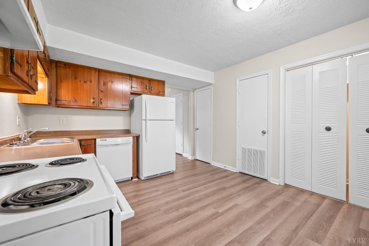 8108 Timberlake Road, Unit 128 Lynchburg, VA 24502 - Photo 11 of 22 Gallery Image 11