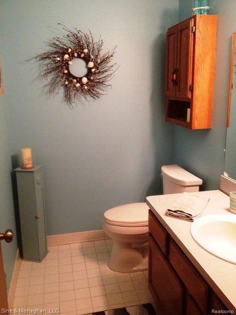34222 Pioneer Road Fraser, MI 48026 - Photo 12 of 29 half bath.JPG