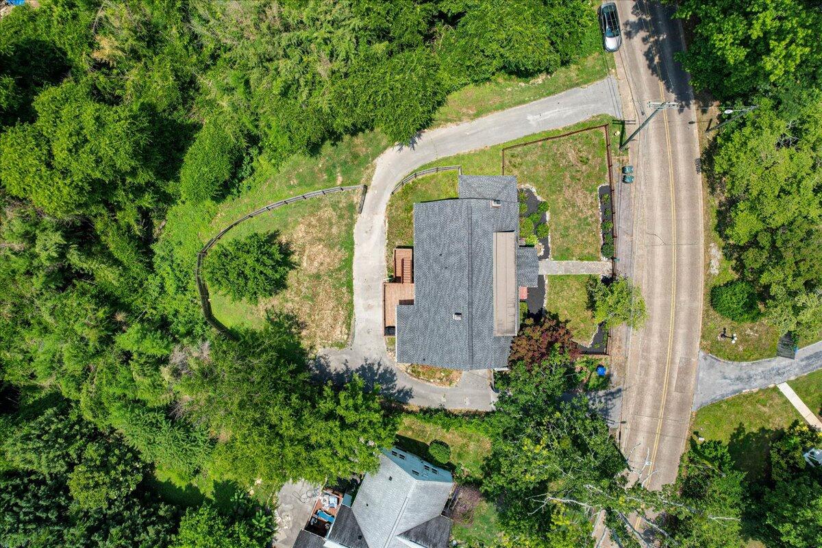 907 South Crest Road Chattanooga, TN 37404 - Photo 44 of 53 44-907 S Crest Rd-44