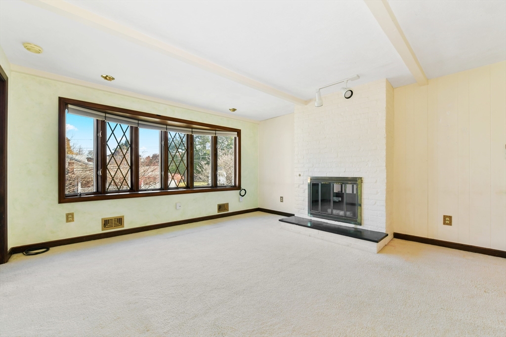 72 Stivaletta Drive Dedham, MA 02026 - Photo 21 of 38