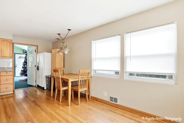 $185,000 | 5106 West Westshore Drive, McHenry, IL 60050