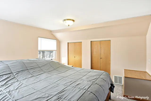 $185,000 | 5106 West Westshore Drive, McHenry, IL 60050