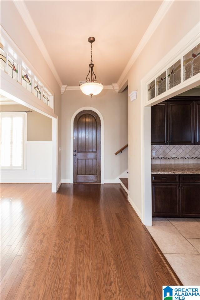 418 Oxford Way Pelham, AL 35124 - Photo 4 of 44