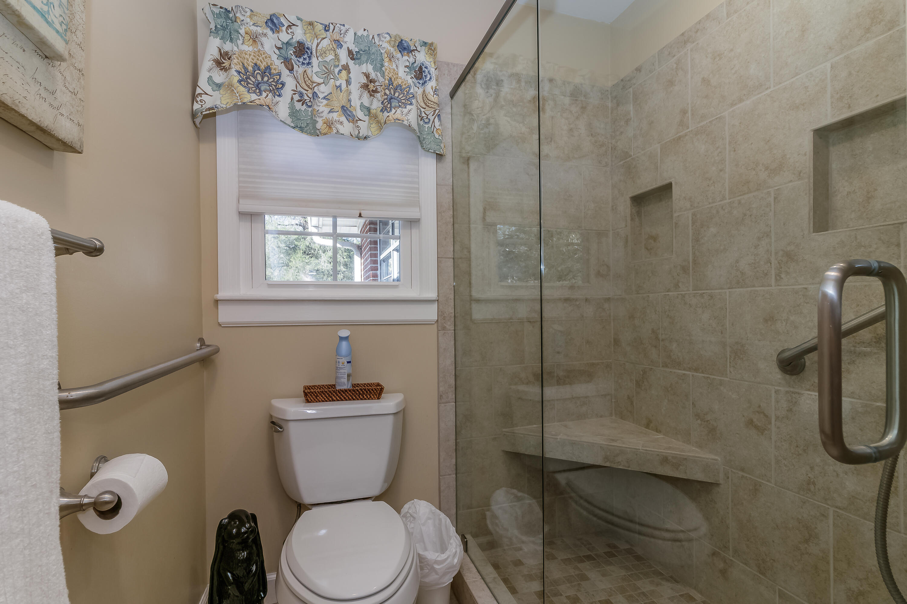 144 Hays Hollow Road Flintstone, GA 30725 - Photo 25 of 68 Hall Bathroom 2