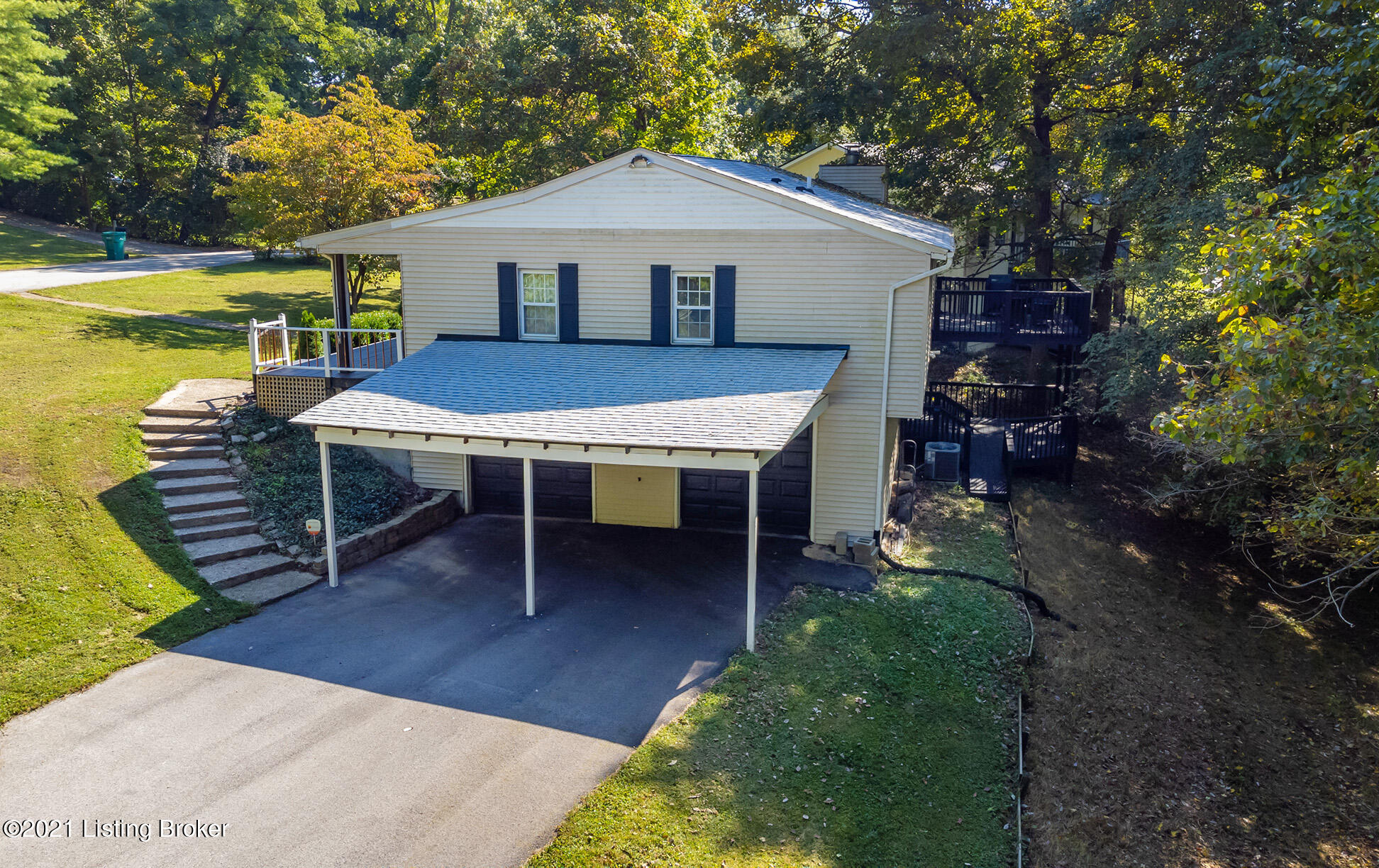 13201 Creekview Road Prospect, KY 40059 - Photo 60 of 61 13201-Creekview-Rd-20211004_062