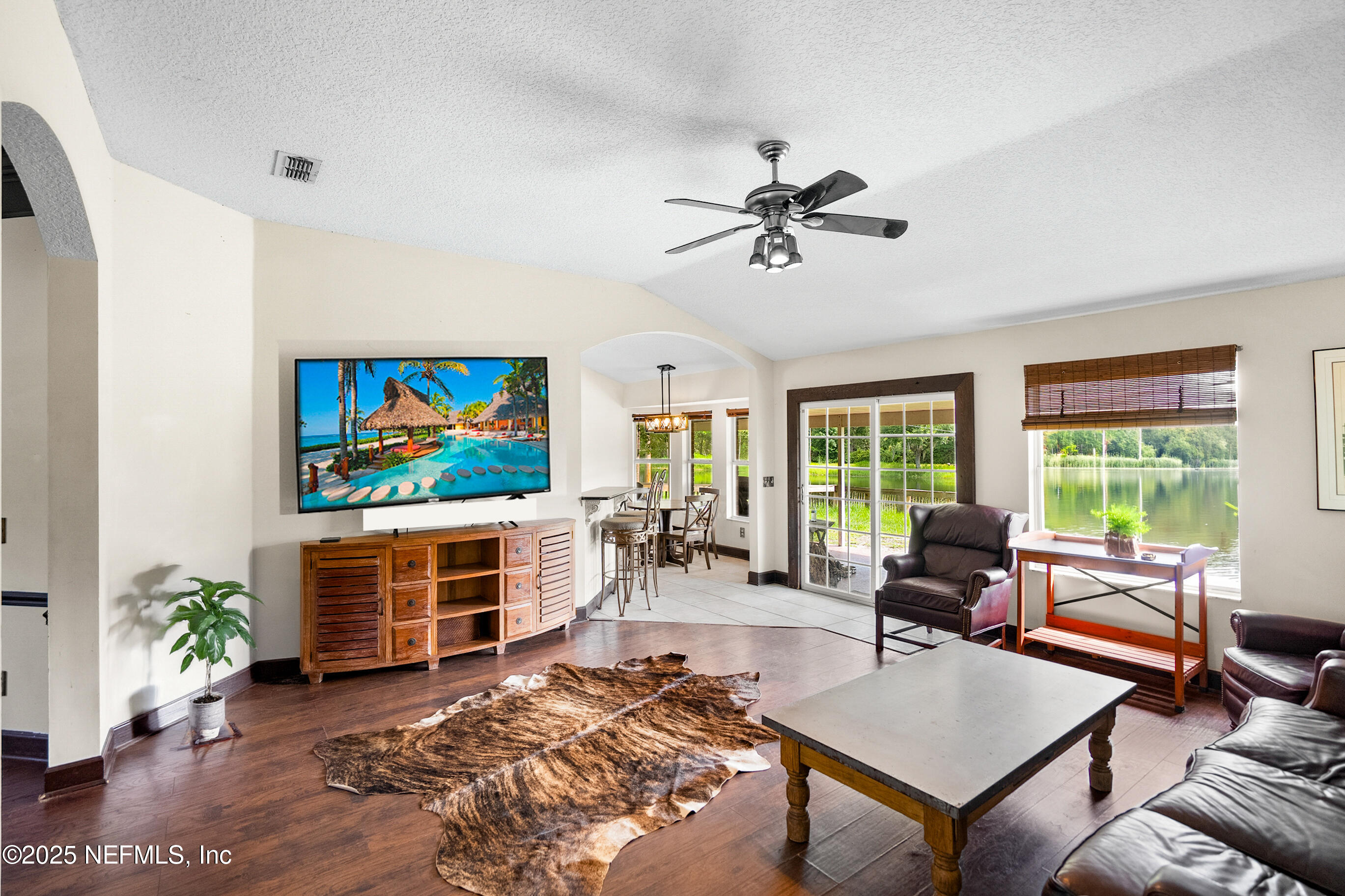 7195 Jones Road Jacksonville, FL 32219 - Photo 7 of 28 living room virtual