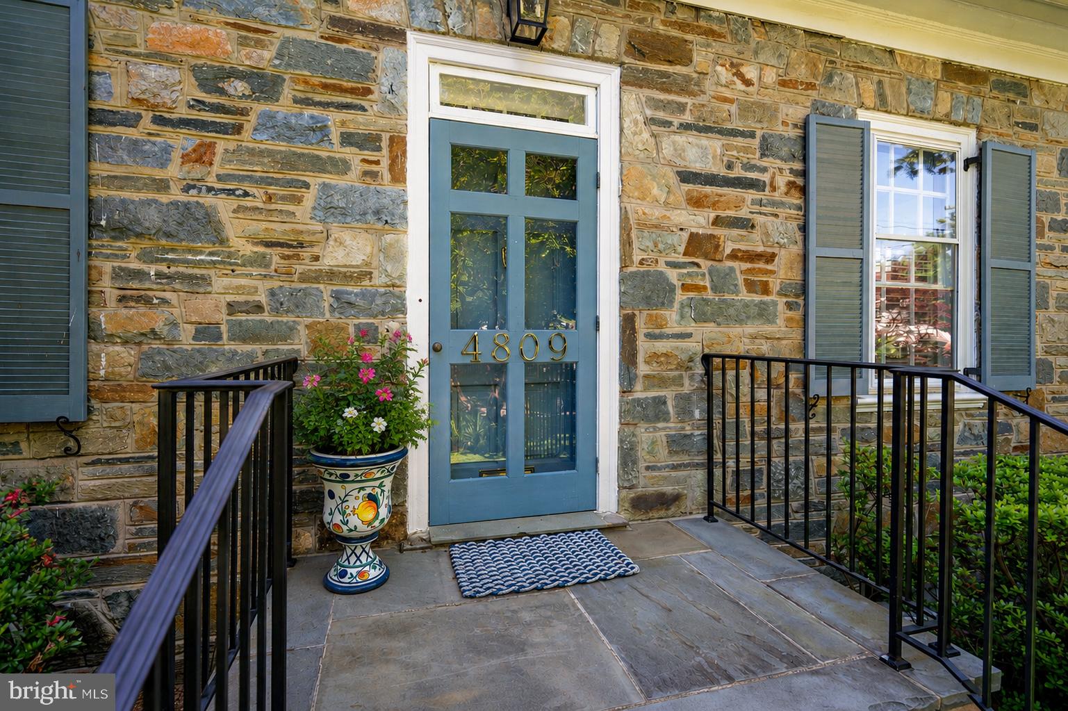 4809 Jamestown Road Bethesda, MD 20816 - Photo 5 of 49
