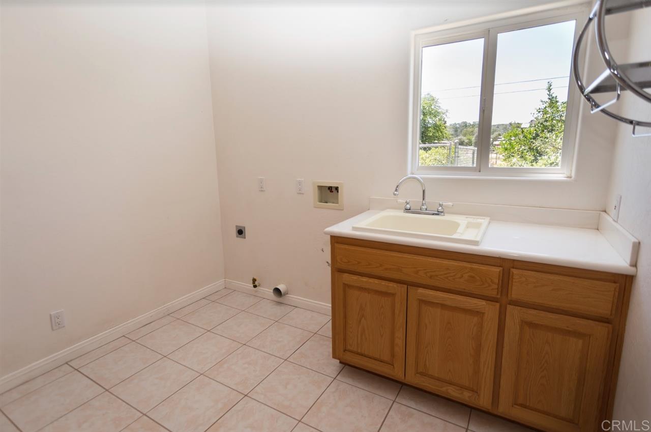 1561 Wilson Road Ramona, CA 92065 - Photo 13 of 25