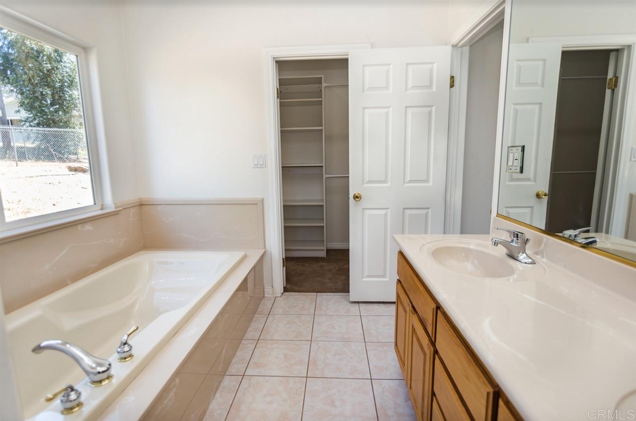 1561 Wilson Road Ramona, CA 92065 - Photo 20 of 25