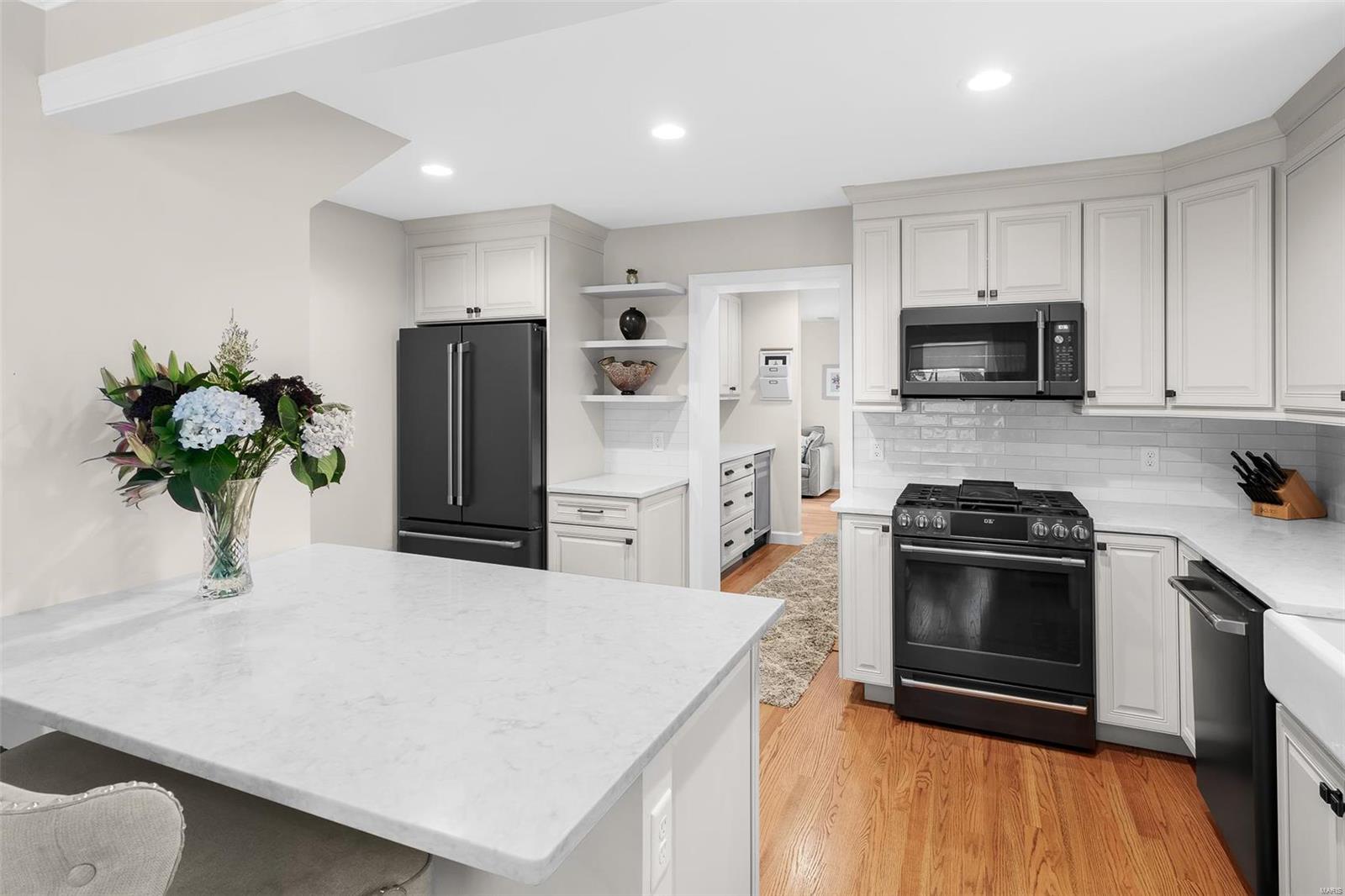 941 Hawbrook Road St. Louis, MO 63122 - Photo 9 of 51