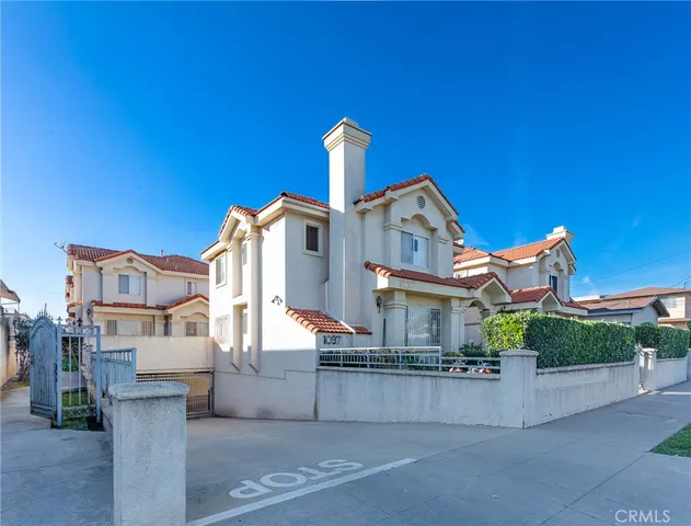 $699,000 | 1097 Marguerita Avenue, Unit D, Alhambra, CA 91803