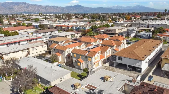 $699,000 | 1097 Marguerita Avenue, Unit D, Alhambra, CA 91803