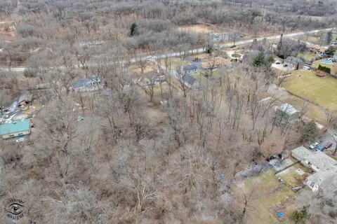 $615,000 | 910 Oldfield Road, Downers Grove, IL 60516