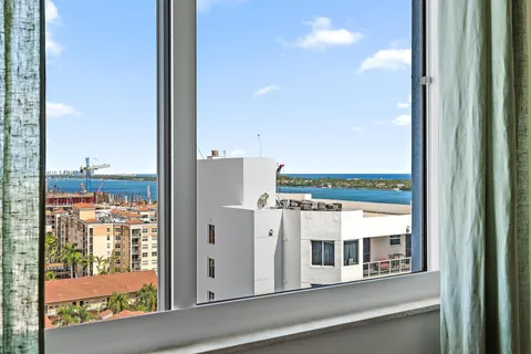 $619,000 | 1551 North Flagler Drive, Unit PH L7, West Palm Beach, FL 33401