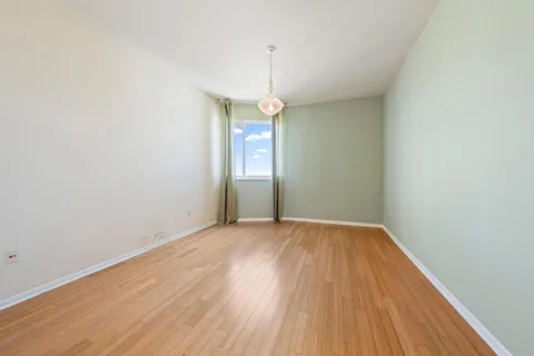 $619,000 | 1551 North Flagler Drive, Unit PH L7, West Palm Beach, FL 33401