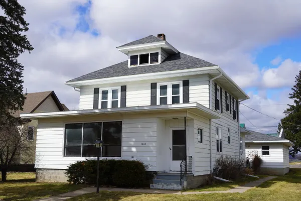 $179,900 | 1412 James Street, Bangor, WI 54614