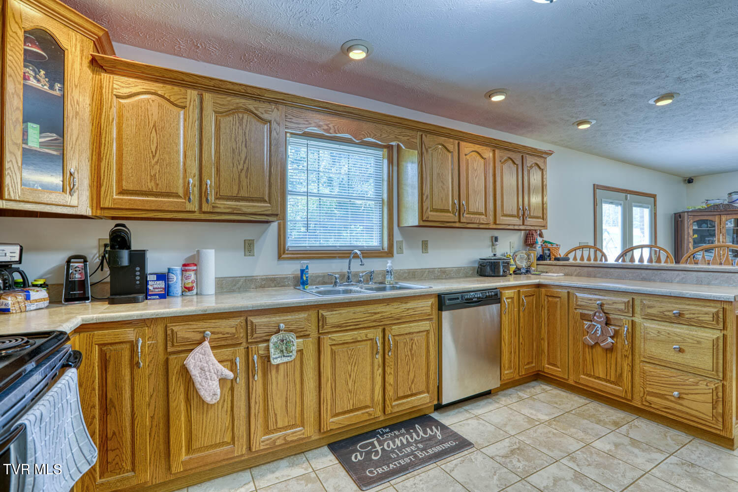 293 Lee Valley Road Whitesburg, TN 37891 - Photo 69 of 145 Inside main house