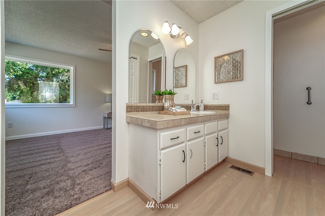 18418 129th Place Southeast Renton, WA 98058 - Photo 33 of 40 Gallery Image 33
